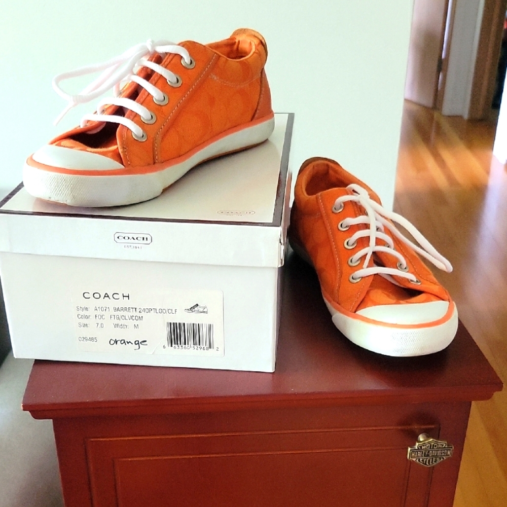 Coach Barrett Shoes, Orange, 7, EUC